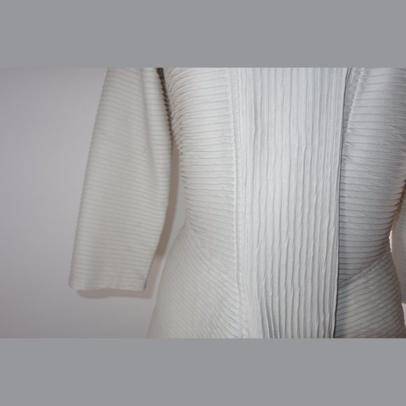 Frank Lyman Cream Cardigan Coat - size 6 - Picture 11 of 16